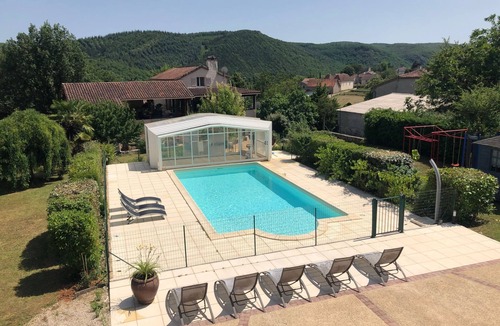 Saint-Gery Apartment | Aube-sur-la-Vallée, weitläufig mit Blick auf das Tal by Interhome