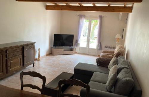 Mallemort Hotel | Auberge Les Olivades