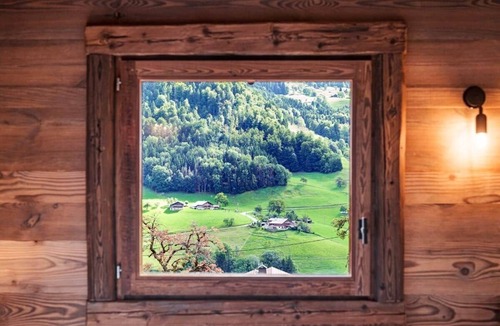 Manigod House | Authentic Claren Chalet