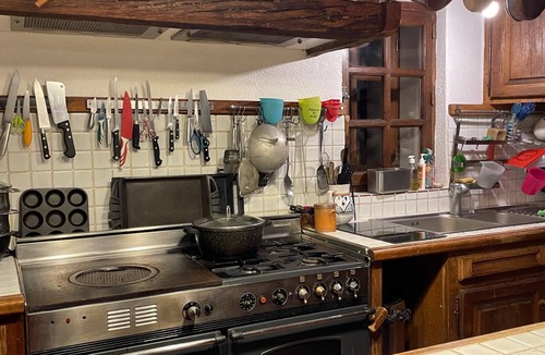 Vic-sur-Cere House | Authentic, family-run Auvergne house in a unique setting.