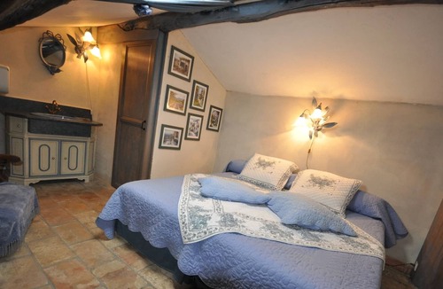 Villars Villa | Authenticate mazet of Provence with swimming pool