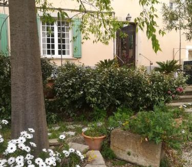 Sablet House | Authentique maison du 17e siècle dans propriété viticole, idéalement située