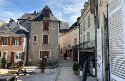 Terrasson-la-Villedieu Apartment | Aventurine