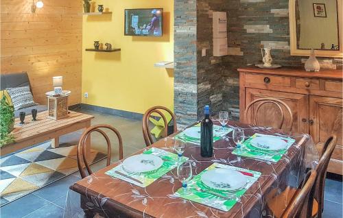 Mont-Dol House | Awesome Home In Mont-Dol With Wifi