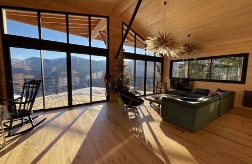 Ignaux Ski Chalet | Ax le Chalet Dignaux vue Panoramique sur la Vallée D'ax