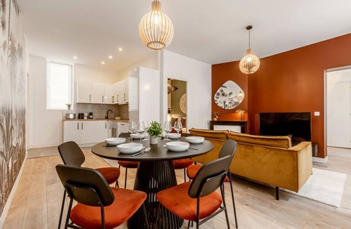 3rd Arrondissement Apartment | B21#République#Marais#3BedRooms#Paris03#AC
