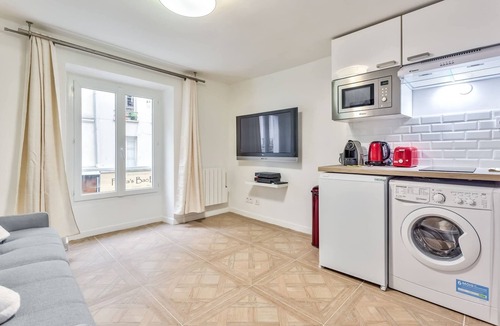 Arts-et-Metiers Apartment | BAIL MOBILITE - Studio notre dame de Nazareth