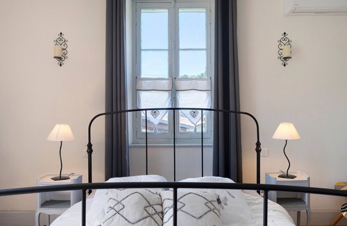 Montgaillard-de-Salies Bed & Breakfast | Baladous Guest Room – Arbas with Shared Terrace, Wi-Fi, and Air Conditioning