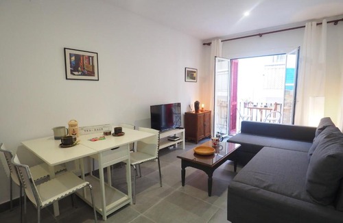 Sitges Town Center Apartment | Balcony View Apartment by Hello Homes Sitges