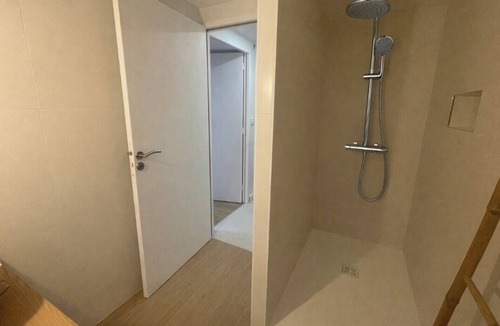 Gleize Apartment | Bali apartment/Clim/balneo