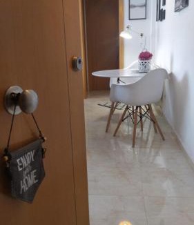 El Roc de Sant Gaieta Apartment | Bara Blanc Beach