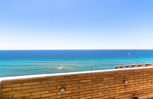 Vilassar de Mar Apartment | Barcelona sunset · PENTHOUSE with POOL and PRIVATE TERRACE