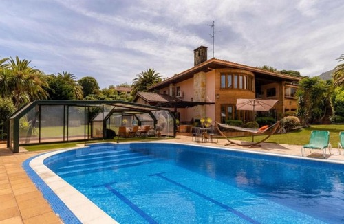 Berreaga-Mendi House | Basque Palace, Mansion con Jardín, Barbacoa, Gimnasio, Piscina, Sauna