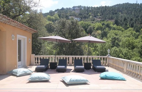 Saint-Raphael Villa | Bastide Provençale au Cœur du Massif de L'esterel