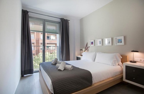 el Camp d'en Grassot i Gracia Nova Apartment | BBarcelona Gaudí Flats