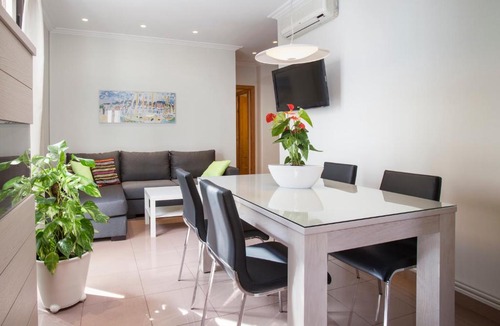 El Born Apartment | BCNGOTIC 31