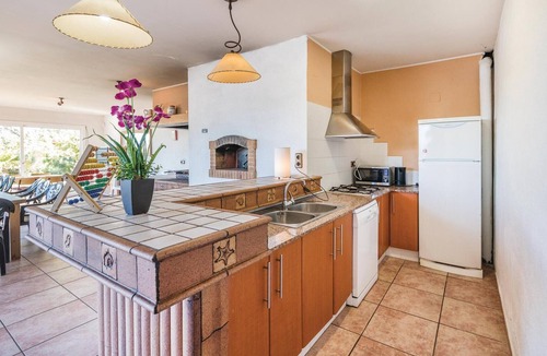 Canyelles House | Beach front home in Lloret de Mar