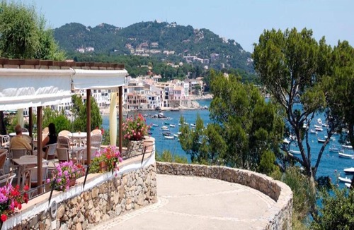 Llafranc Villa | Beach villa with private pool in Llafranc