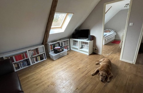 Saint-Saud-Lacoussiere Cottage | Beautiful Renovated 18th Century Cottage