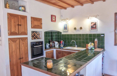 Laroque-des-Alberes House | Beautiful private villa for 6 people with WIFI, private pool, TV and terrace