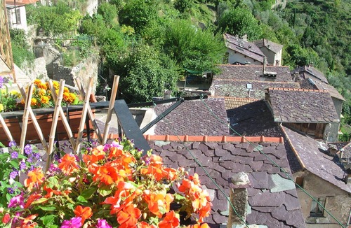Saorge Apartment | Beautiful Apartment, Balcony with Stunning View on Mountains and River