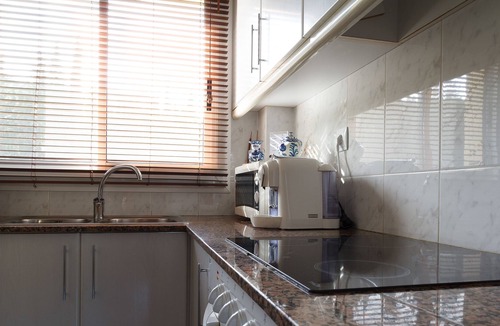 Pontons Apartment | beautiful apartment with jacuzzi for 6 people in the heart of Penedés
