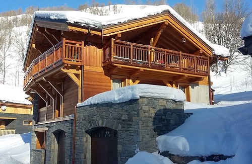 Nancroit Apartment | BEAUTIFUL CHALET APARTMENT IN THE HEART OF PARADISKI