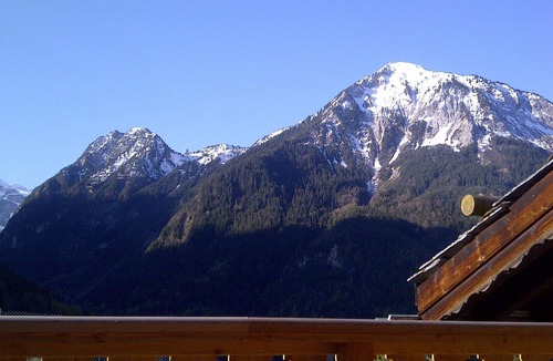Champagny-en-Vanoise Ski Chalet | Beautiful chalet facing south in Champagny en Vanoise