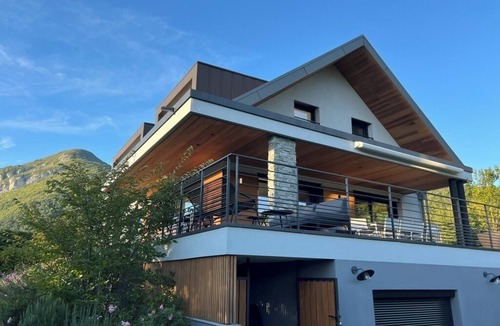 Menthon-Saint-Bernard House | Beautiful new villa - great views on lake and mountains - quiet environment