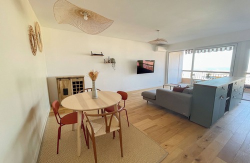 Roquebrune-Cap-Martin Apartment | Beautiful 2-room apartment with large terrace, sea view and private parking space