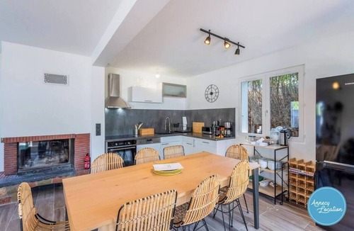 Angon House | Beautiful House Just Steps from Lake Annecy – Ideal Location and Quality Amenities