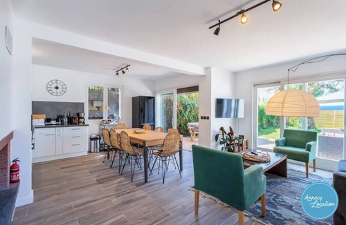 Angon House | Beautiful House Just Steps from Lake Annecy – Ideal Location and Quality Amenities