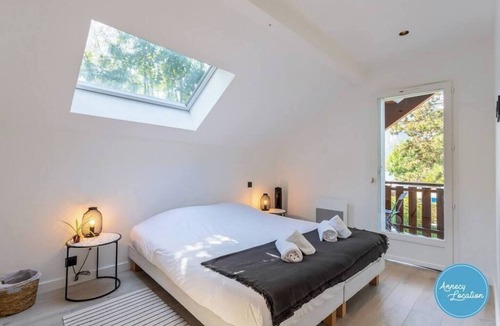 Angon House | Beautiful House Just Steps from Lake Annecy – Ideal Location and Quality Amenities