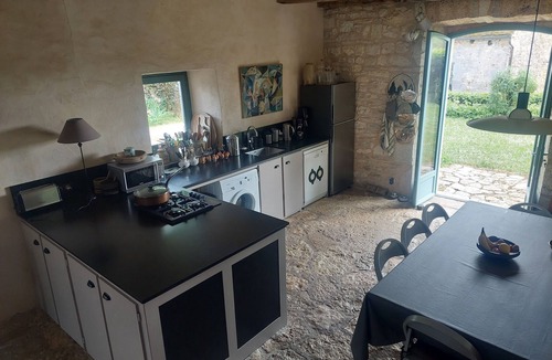 Cazillac House | Beautiful Lotoise house, located in a typical village. Large garden and swimming pool.