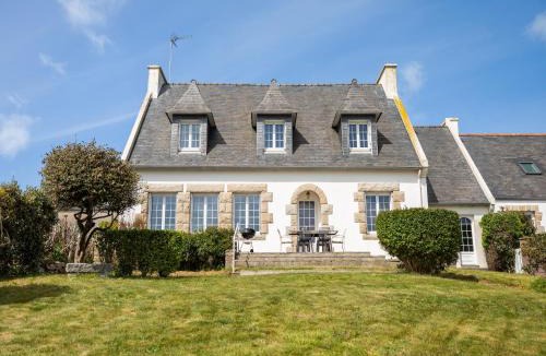 Ploudalmezeau House | Beautiful panoramic view of the sea Portsall