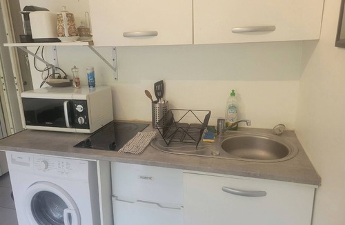 14th Arrondissement Apartment | Beautiful Studio near metro