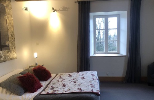 Viuz-la-Chiesaz Bed & Breakfast | Bed and breakfast in a charming renovated farm near Annecy