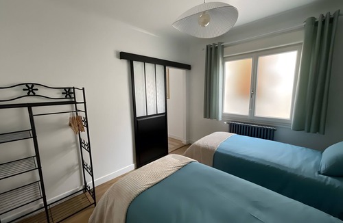 Bugeat Bed & Breakfast | Bed and Breakfast 'Chambre Kelly'