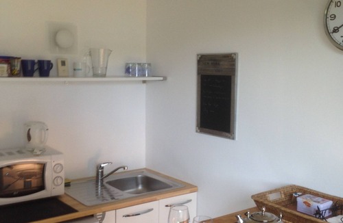 Merignac Ski Chalet | BED & BREAKFAST, GITE, BED AND BREAKFAST, INDEPENDENT STUDIO