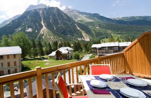 Pralognan-la-Vanoise Condo | Bel Appartement avec Accès direct aux télésièges!