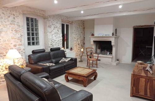 Montboucher-sur-Jabron House | Belle Maison de Campagne en Drôme Provençale