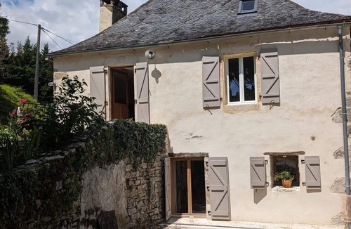 Martel House | Belle Maison de Vacances Avec Piscine au Cœur de la Vallée de la Dordogne