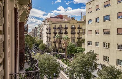 L'Antiga Esquerra de l'Eixample Villa | Belvilla by OYO Rambla Paris Apartment