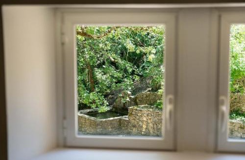 Portes-en-Valdaine House | Bergerie de Lançon Detached house not overlooked