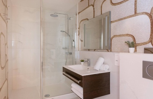 Quartier du Faubourg-Montmartre Hotel | Best Western Hotel Ronceray Opera