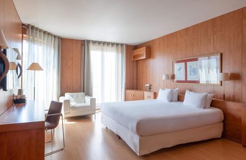 Quartier du Faubourg-Montmartre Hotel | Best Western Hotel Ronceray Opera
