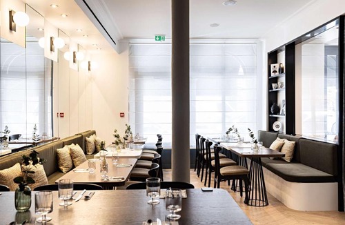 L'Europe Hotel | Best Western Premier The Blake Paris Gare Saint Lazare