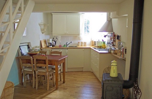 Estoher Cottage | Betwee sea and ski: a romantic village house with view on gardens and mountains