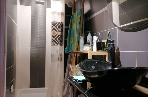 Vals-les-Bains Apartment | Between the spa and the besorgue valley.