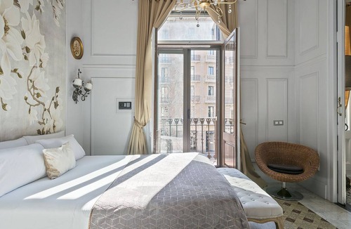L'Antiga Esquerra de l'Eixample Apartment | Biggest luxury apartment Eixample, next to Casa Batlló